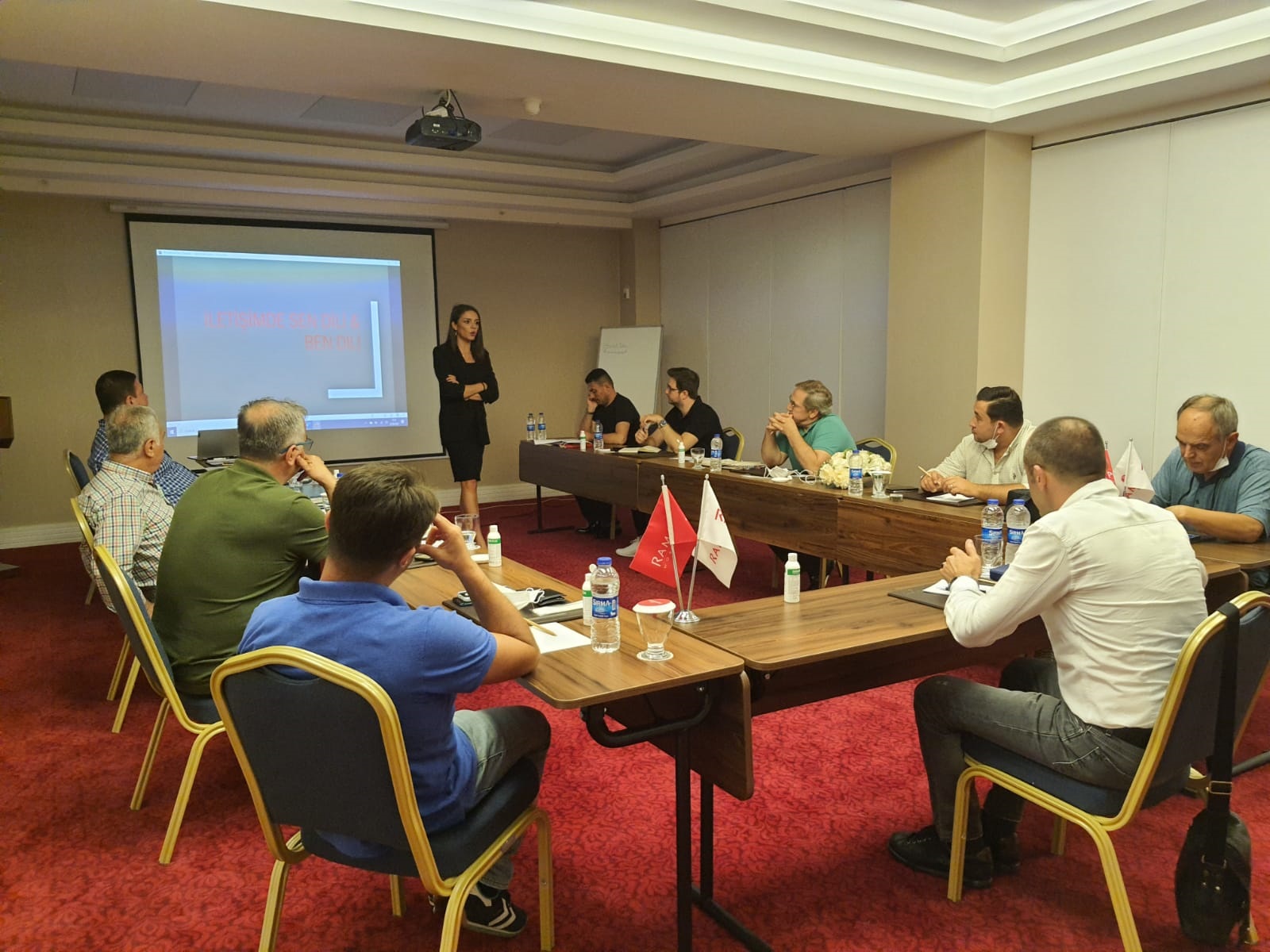 Satış Teknikleri ve İkna Eğitim Programı